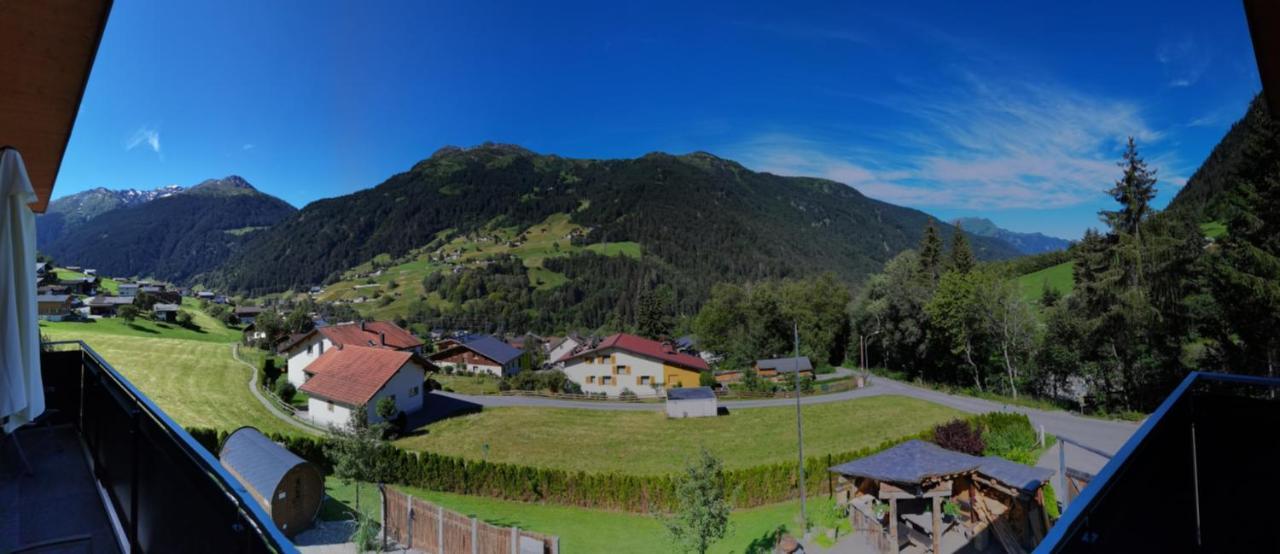 Chalet Appartement Antonhaus E-Ladestation Gaschurn Exterior foto